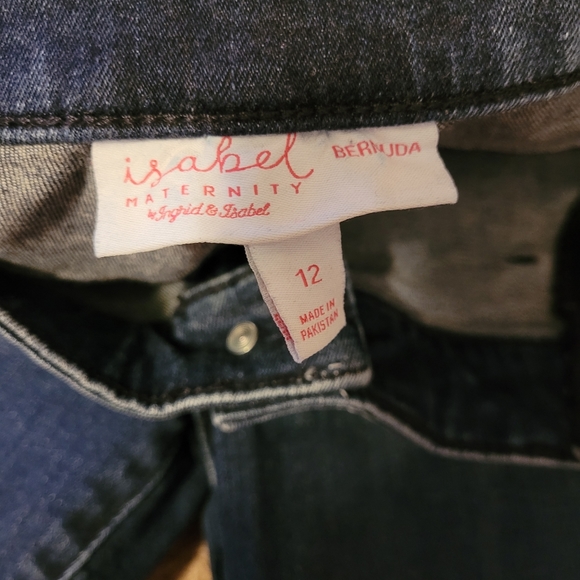 Maternity Shorts - Picture 4 of 4